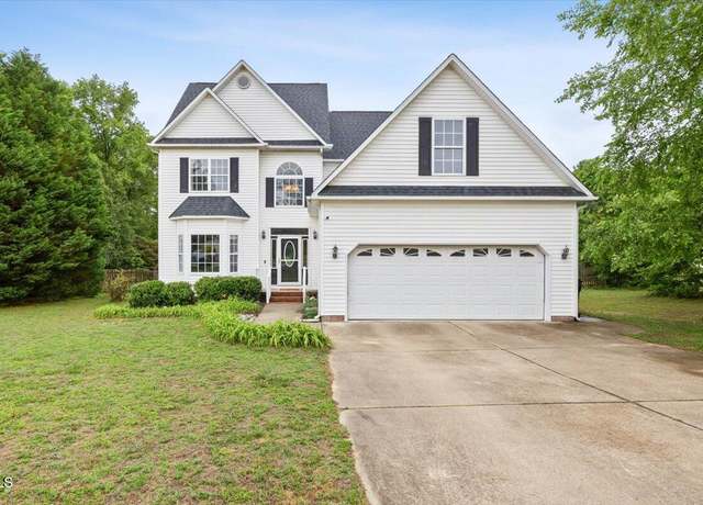 Property at 5608 Scottish Hills Dr, Holly Springs, NC 27540, 4 beds, 2.5 baths