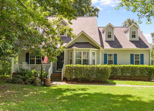 Property at 148 Gasper Ct, Clayton, NC 27527, 3 beds, 2.5 baths