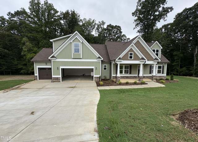Property at 335 Busterfield Ct, Benson, NC 27504, 3 beds, 3 baths