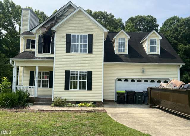 Property at 2377 Vinson Rd, Clayton, NC 27527, 3 beds, 2.5 baths