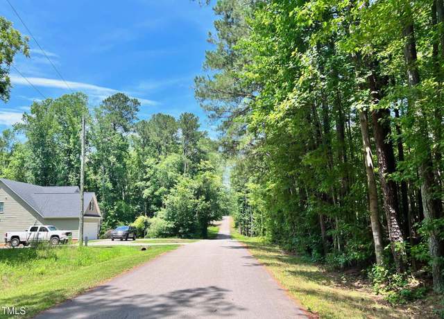Property at 104 Buffalo Dr, Louisburg, NC 27549