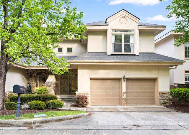Property at 97302 Dobbs, Chapel Hill, NC 27517, 2 beds, 2.5 baths