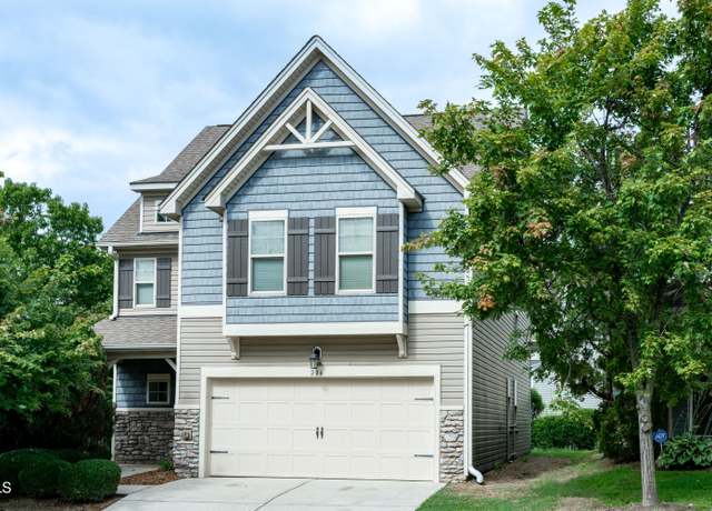 Property at 206 Roundhouse Ln, Morrisville, NC 27560, 4 beds, 2.5 baths