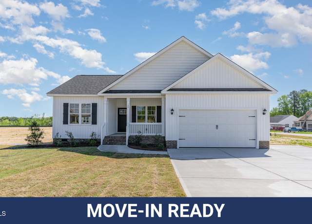 Property at 30 Tee Dr, Selma, NC 27576, 3 beds, 2 baths