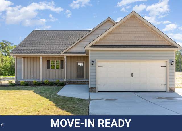 Property at 68 Tee Dr, Selma, NC 27576, 3 beds, 2.5 baths