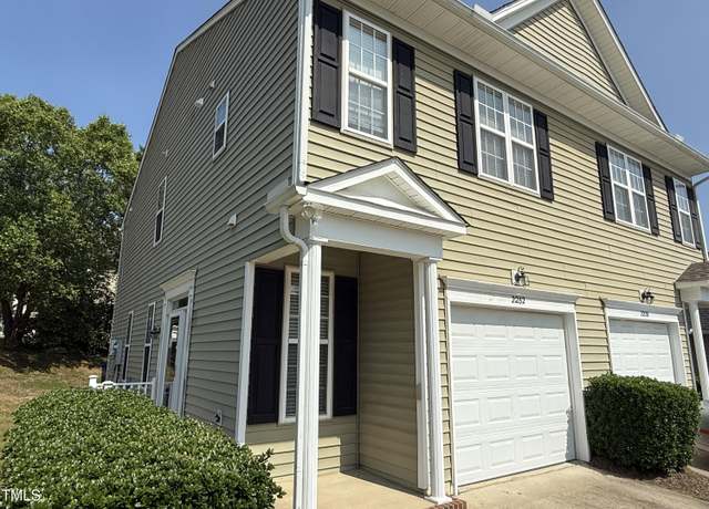 Property at 2232 Thornblade Dr, Raleigh, NC 27604, 3 beds, 2.5 baths
