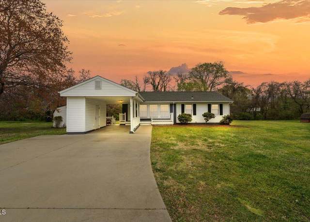 Property at 118 Tysor Cir, Graham, NC 27253, 3 beds, 1.5 baths