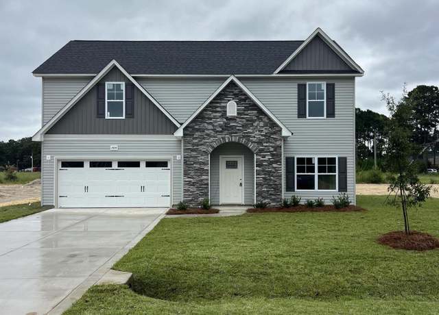 Property at 1504 Eastbay Dr, Fayetteville, NC 28312, 3 beds, 2.5 baths
