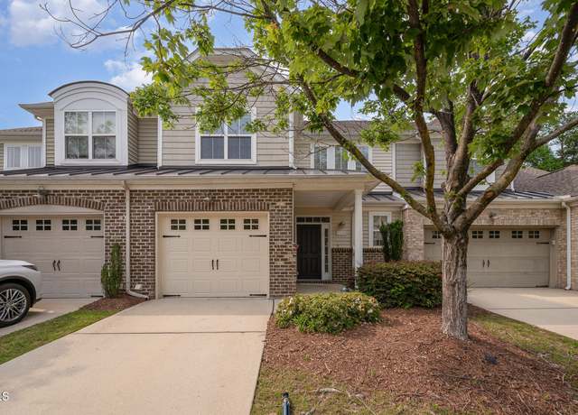 Property at 1016 Kingston Grove Dr, Cary, NC 27519, 3 beds, 2.5 baths