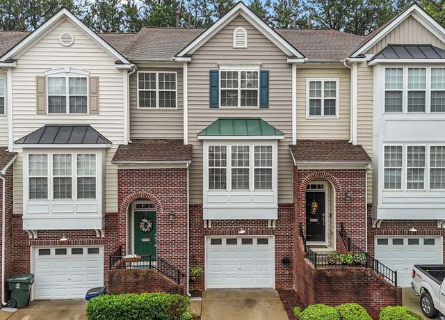 Property at 4511 Pale Moss Dr, Raleigh, NC 27606, 4 beds, 3.5 baths