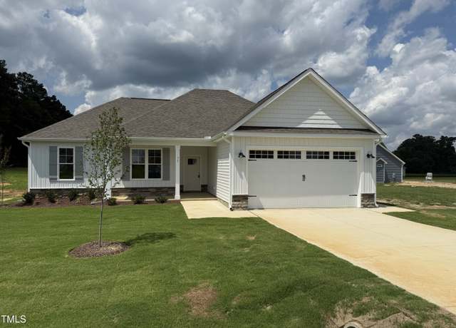 Property at 71 Royal Ave, Selma, NC 27576, 3 beds, 2 baths