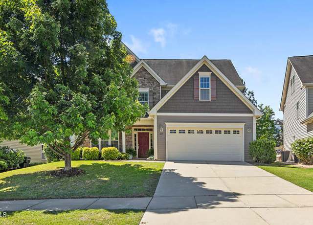 Property at 117 Woodlark Ln, Holly Springs, NC 27540, 4 beds, 3.5 baths