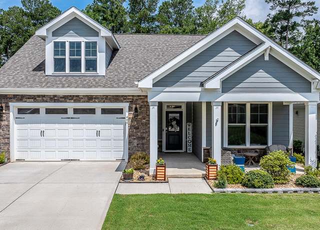 Property at 440 Bramble Ln, Clayton, NC 27527, 3 beds, 3 baths