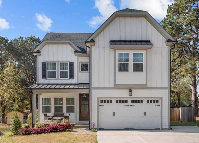 Property at 802 Knollwood Dr, Apex, NC 27502, 5 beds, 3.5 baths