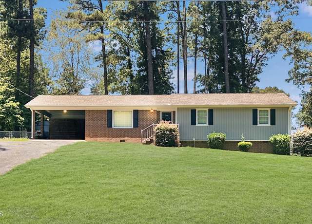 Property at 2400 Carbonton Rd, Sanford, NC 27330, 3 beds, 2 baths