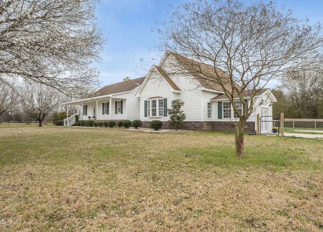 Property at 582 Ebenezer Church Rd, Coats, NC 27521, 3 beds, 3 baths