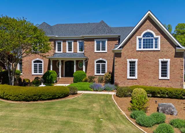 Property at 212 Whirlaway Ln, Chapel Hill, NC 27516, 5 beds, 6.5 baths