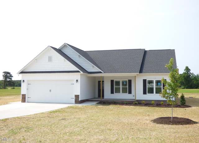 Property at 614 Tart Town Rd, Dunn, NC 28334, 3 beds, 2 baths