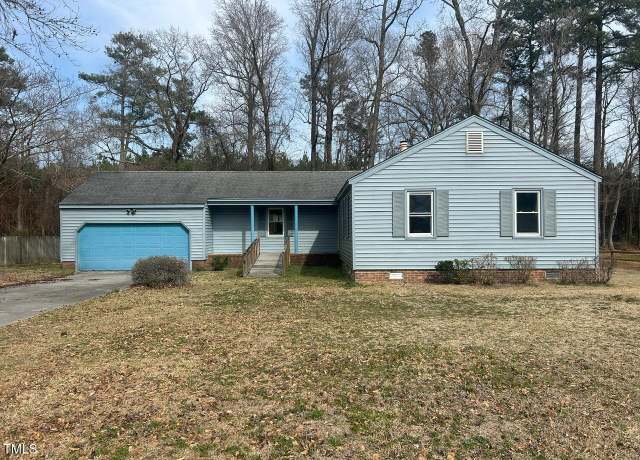 Property at 2193 Dogwood Ln, Kinston, NC 28504, 3 beds, 2 baths