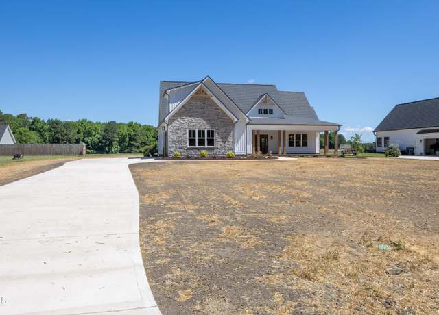 Property at 188 Banner Elk Rd, Benson, NC 27504, 3 beds, 2.5 baths