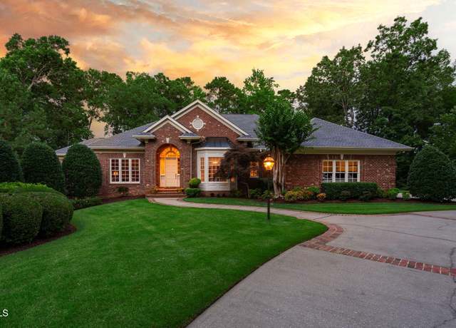 Property at 114 Kendleton Pl, Cary, NC 27518, 4 beds, 4.5 baths