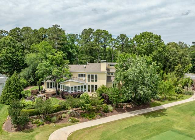 Property at 112 Lancaster Dr, Chapel Hill, NC 27517, 4 beds, 3.5 baths