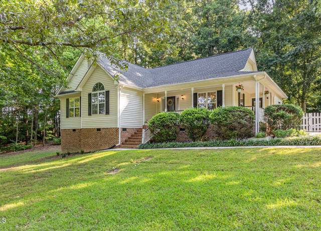 Property at 3018 Charlotte Dr, Garner, NC 27529, 3 beds, 2 baths