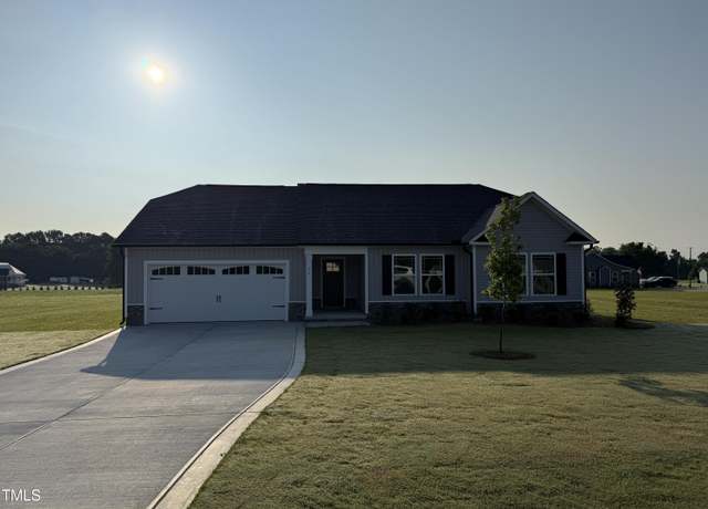Property at 72 Ruskin Dr, Smithfield, NC 27577, 3 beds, 2 baths