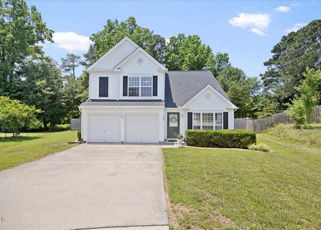 Property at 4805 Castle Crest Ct, Raleigh, NC 27616, 3 beds, 2.5 baths
