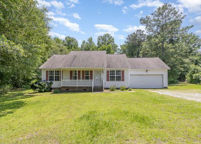 Property at 3336 Piney Grove Wilbon Rd, Fuquay Varina, NC 27526, 3 beds, 2 baths
