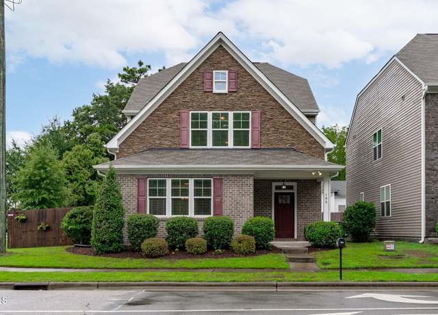 Property at 105 Bridge St, Fuquay Varina, NC 27526, 4 beds, 2.5 baths