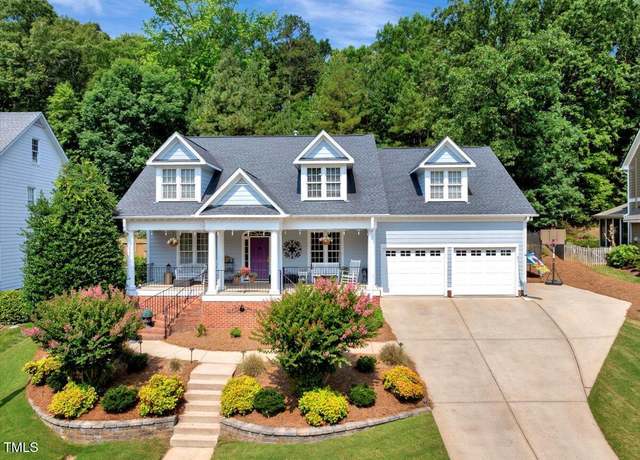 Property at 10809 Grassy Creek Pl, Raleigh, NC 27614, 5 beds, 3.5 baths