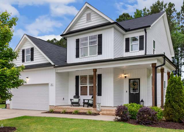 Property at 22 Chapman Ct, Wendell, NC 27591, 4 beds, 2.5 baths