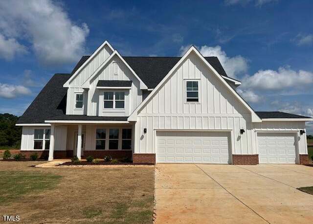 Property at 132 Tennyson Dr, Garner, NC 27529, 4 beds, 3 baths
