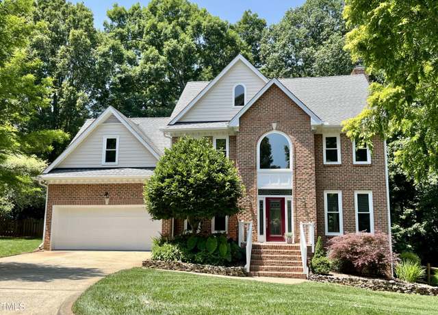 Property at 122 N Fern Abbey Ln, Cary, NC 27518, 4 beds, 3.5 baths