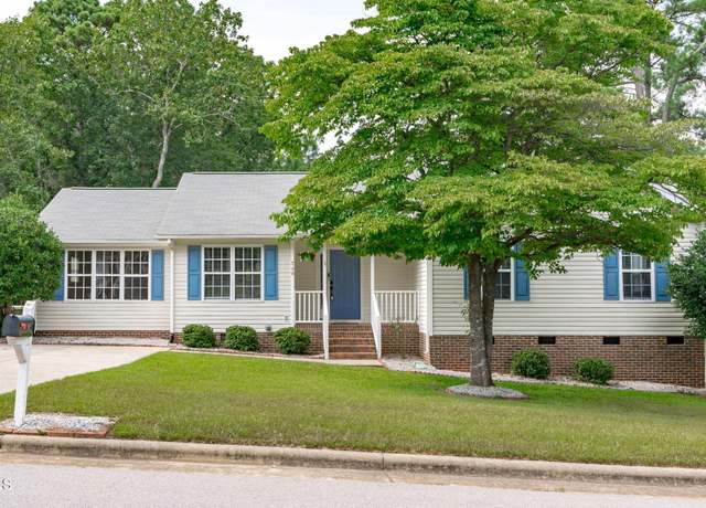 Property at 700 Mossburn Ct, Fuquay Varina, NC 27526, 3 beds, 2 baths
