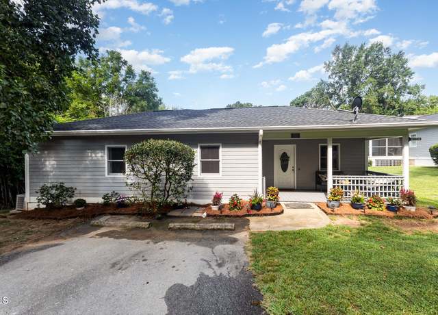 Property at 101 Eugene St Apt F, Carrboro, NC 27510, 3 beds, 2 baths