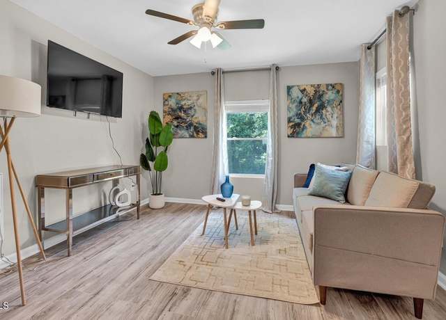 Property at 4408 Poplar Dr, Raleigh, NC 27610, 2 beds, 1 bath