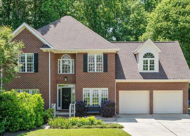 Property at 904 Oldwyck Dr, Fuquay Varina, NC 27526, 3 beds, 2.5 baths