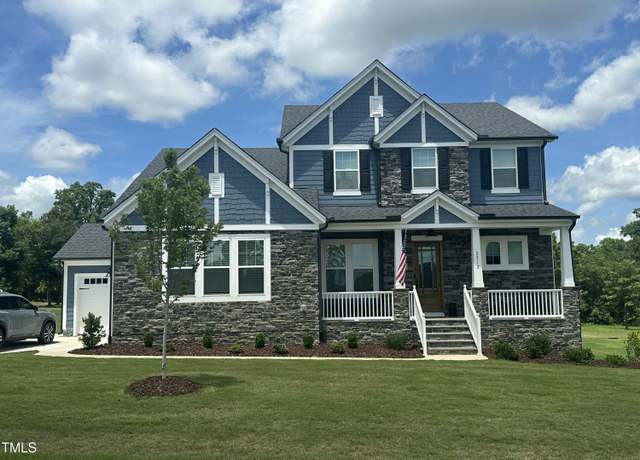 Property at 2812 Arrowsmith Drive Dr, Fuquay Varina, NC 27526, 4 beds, 3.5 baths