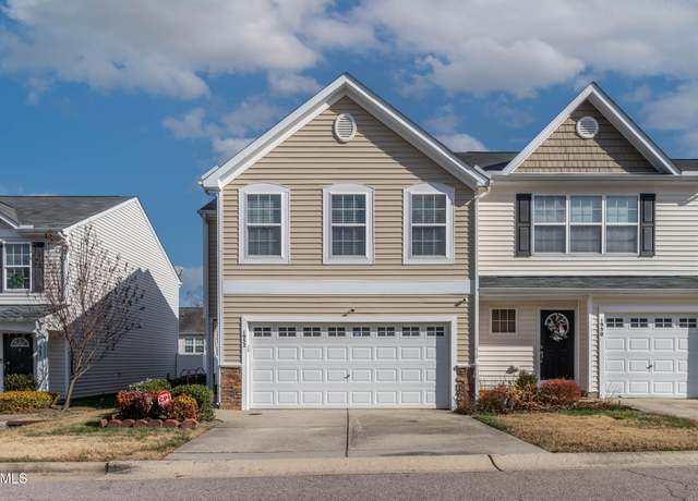 Property at 1952 Grassy Banks Dr, Raleigh, NC 27610, 3 beds, 2.5 baths