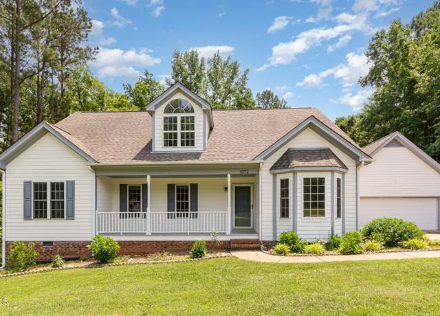 Property at 1012 Mountain Laurel Dr, Raleigh, NC 27603, 3 beds, 2 baths