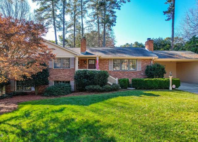 Property at 1007 Glen Eden Dr, Raleigh, NC 27612, 3 beds, 2.5 baths