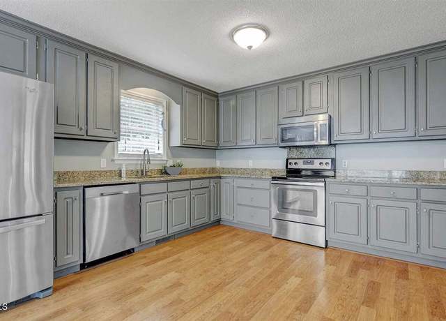 Property at 419 Jera Dr, Garner, NC 27529, 3 beds, 2 baths