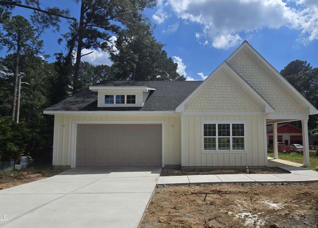 Property at 1203 Elizabeth Rd W, Wilson, NC 27896, 3 beds, 2 baths