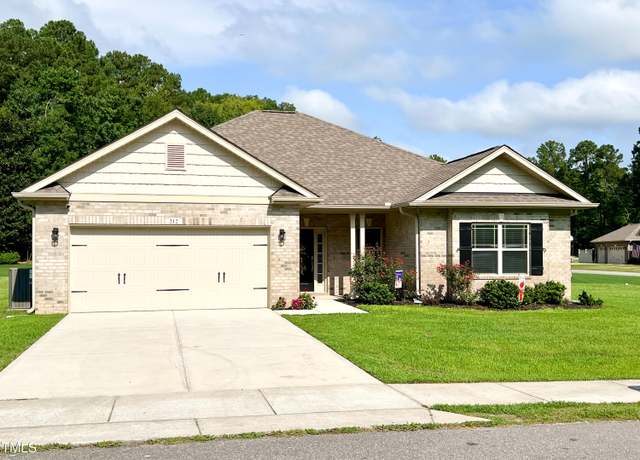 Property at 212 Woodwater Cir, Lillington, NC 27546, 3 beds, 2 baths