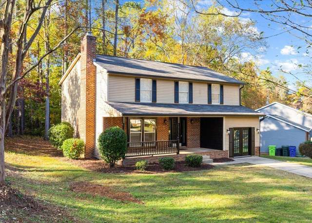Property at 7101 Summerland Dr, Raleigh, NC 27612, 4 beds, 2.5 baths
