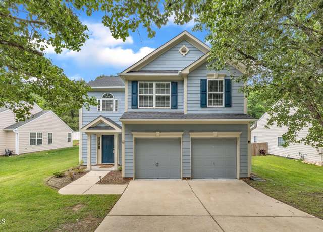Property at 522 Crossview Ln, Durham, NC 27703, 3 beds, 2.5 baths