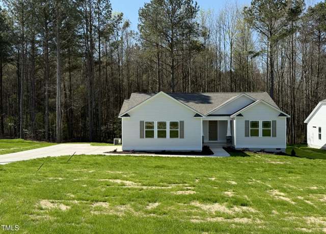Property at 325 Magnolia Run Way, Benson, NC 27504, 3 beds, 2 baths