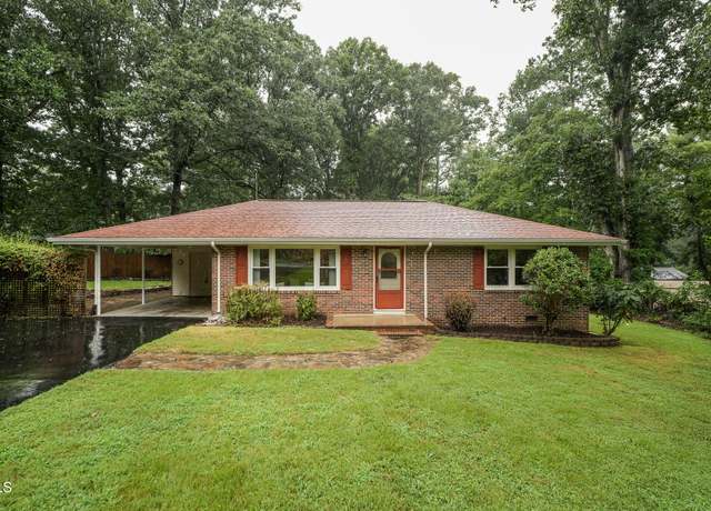 Property at 1217 E Oak Dr, Durham, NC 27712, 3 beds, 1.5 baths